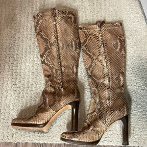 Valentino snake skin boots. Size 40, or 9/9.5 in the US.